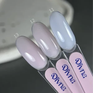 DIVNA Skilful Base 13 baza hybrydowa 30 ml NEW FORMULA