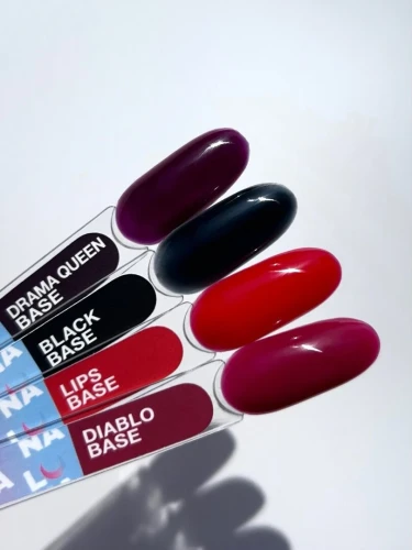 Lunamoon Black Base 13ml 4