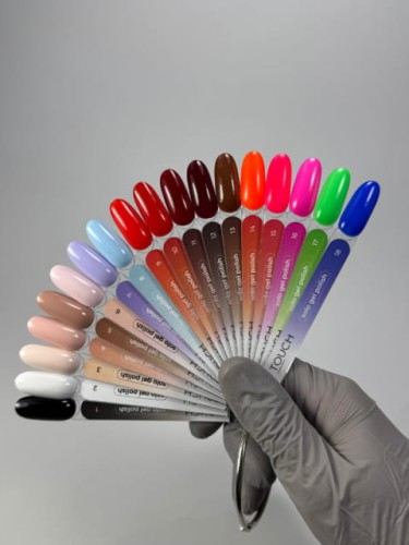 TOUCH Solo Gel Polish 10 – jednofazowy lakier hybrydowy 3w1, klasyczny czerwony, 9 ml  2