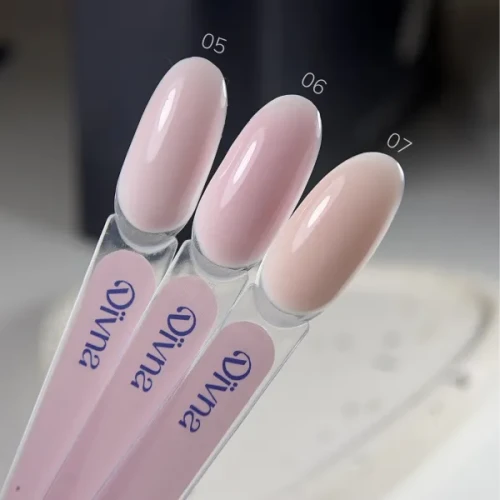 DIVNA Frame Builder Gel 05 50 ml