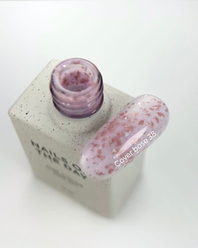 NAILSOFTHEDAY-Cover-base-38-jasno-rozowa-baza-z-miedzianymi-platkami-10-ml_[5151]_1200.jpg