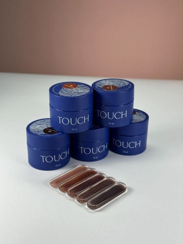 TOUCH Builder liquid 28 - głęboki czekoladowy mocny żel o płynnej koncystencji, 15 ml