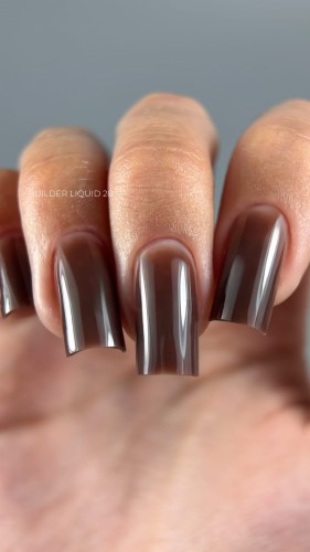 TOUCH Builder liquid 28 - głęboki czekoladowy mocny żel o płynnej koncystencji, 15 ml