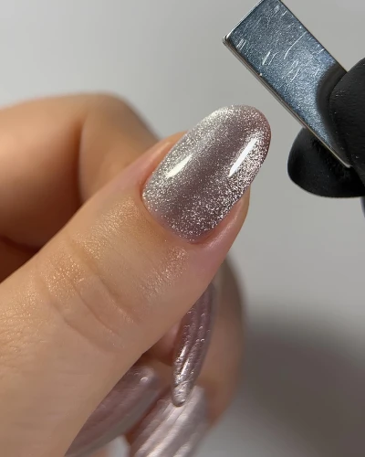 DARK Gel Polish Cat Eye 10, 10 ml