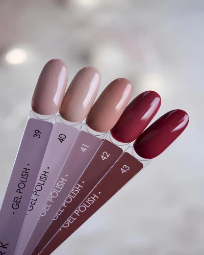 DARK Gel Polish 040, 6 ml