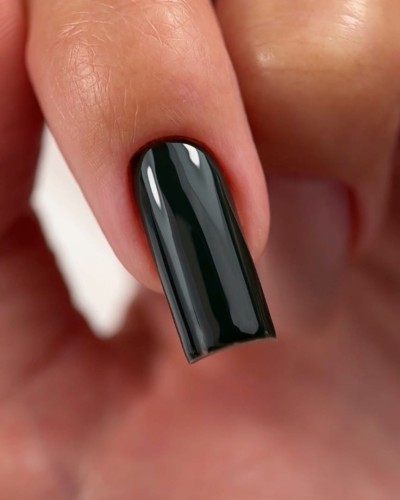 NAILSOFTHEDAY Forest Gel Polish - głęboki, przygaszony zielony lakier hybrydowy, 10 ml