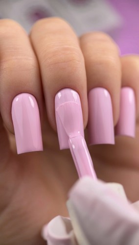 NAILSOFTHEDAY Color of the Month February 2026 Blush - jasnoróżowy pastelowy lakier hybrydowy, 10 ml