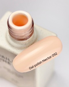 NAILSOFTHEDAY Nectar 092 Gel Polish - jasnobrzoskwiniowy lakier hybrydowy, 10 ml