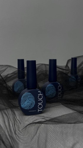 TOUCH Cover top Lagoon - niebieski kryjący top hybrydowy, 7 ml