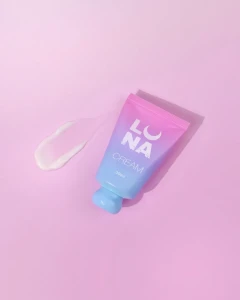 Lunamoon Hand Cream Strawberry Dessert (30ml)