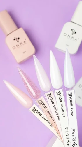 DNKa RUBBER BASE FRENCH NEW FORMULA (cover), 30 ml #0041 Stunning