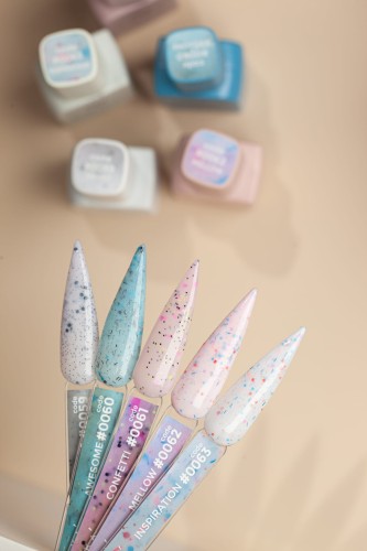 DNKa RUBBER BASE FRENCH NEW FORMULA (cover), 30 ml #0061 Confetti