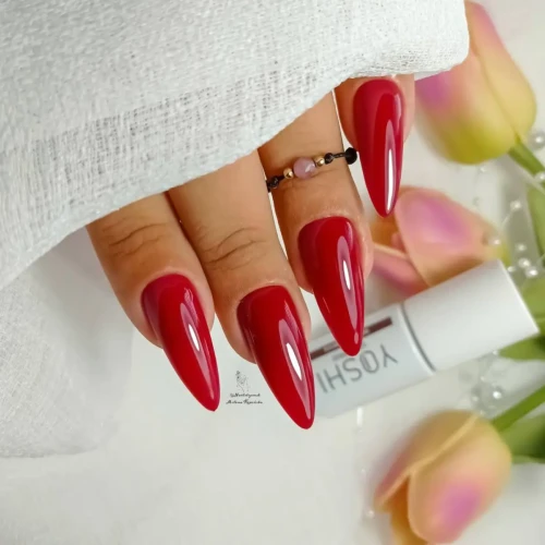 YOSHI Lakier Hybrydowy UV Hybrid Red Empress 6 ml – 106