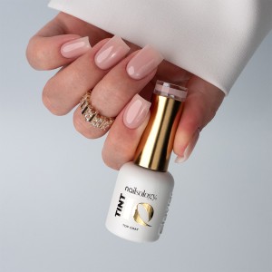 Clavier - Nailsology TintIQ Top Coat, Lakier nawierzchniowy do paznokci, Iconic Nude TT02, 8ml
