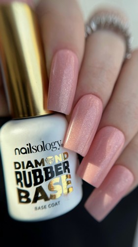 Clavier Nailsology Diamond Rubber Base DB01 Chiquite baza hybrydowa do paznokci z eleganckim blaskiem