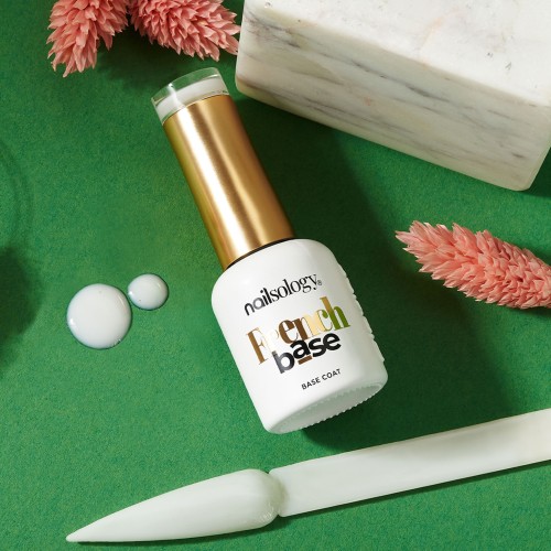 Clavier Nailsology Baza French Hybrydowa Milky Way F01 do eleganckiego manicure French