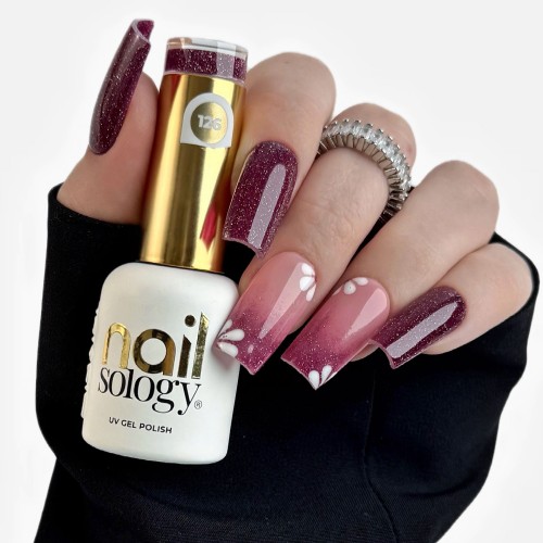 Clavier Nailsology Lakier Hybrydowy Red Dress Moment z efektem flash