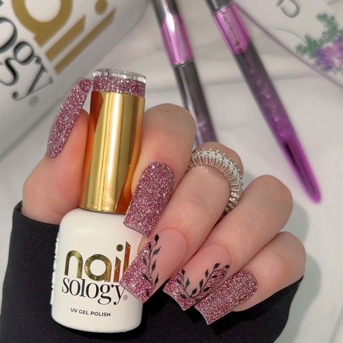 Clavier Nailsology lakier hybrydowy Hight End Pink 125 z efektem lśniącej tafli