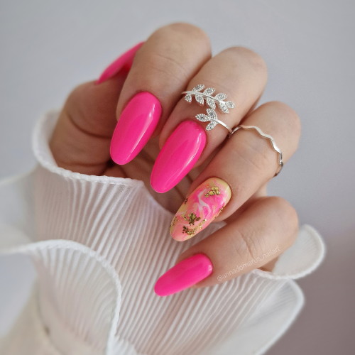 Clavier Nailsology lakier hybrydowy Raspberry Liqueur 073 do manicure