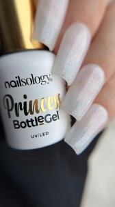 Clavier - Nailsology Żel budujący w butelce Bottle Gel Princess P01 Queen Ice 8ml