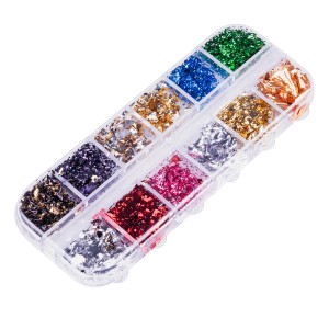 Clavier Pozłotko, folia chrom w płatkach do zdobień paznokci w kasetce, ozdoba nr 75, mix kolorów, 12szt.
