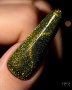 Saute Nails Lakier Hybrydowy - Cat Eye Effect E04 8 ml