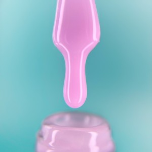 NAILSOFTHEDAY Cover base NEW 25 - półprzezroczysta chłodno-różowa baza hybrydowa, 10 ml