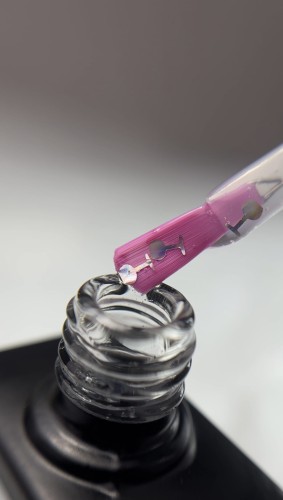 NAILSOFTHEDAY Party top 08 – przezroczysty top z holograficznymi kieliszkami, bez lepkiej warstwy, 10 ml 2