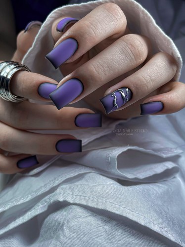 NAILSOFTHEDAY Bottle gel 09 - jasno-fioletowy do wzmocnienia i naprawy, 30 ml 4