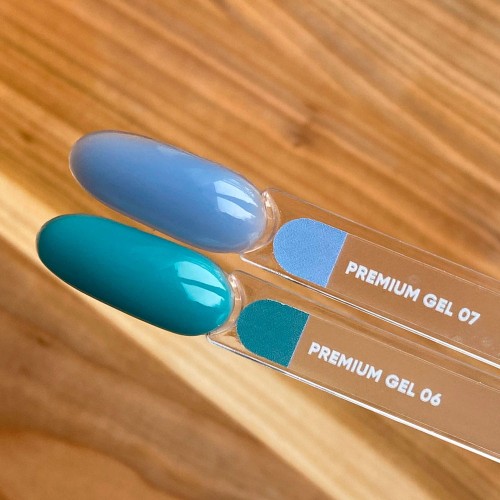 NAILSOFTHEDAY Premium gel 07 - niebieski żel budujący, 30 ml 3
