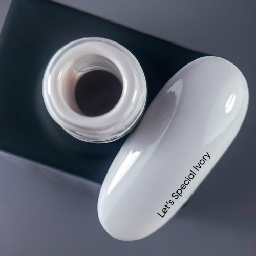 NAILSOFTHEDAY Let's special Ivory - lakier hybrydowy, 10 ml 2