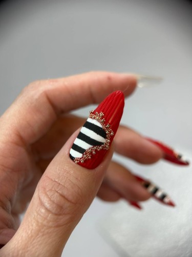 NAILSOFTHEDAY Let's special Samantha - lakier hybrydowy, 10 ml 3