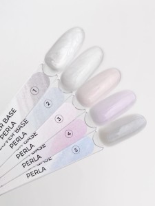 TOUCH Cover base Perla 01 - biała półprzezroczysta baza z perłowym połyskiem,13 ml